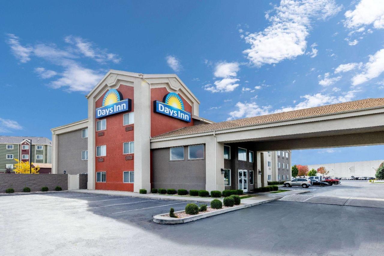 Days Inn By Wyndham Springville Ngoại thất bức ảnh